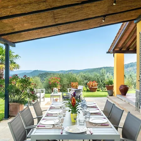 Casa Le Ginestre Holiday home *