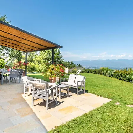 Holiday home Casa Le Ginestre *